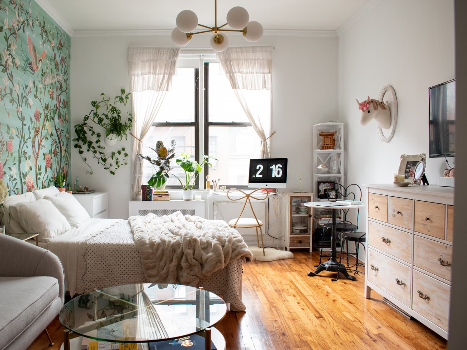 315 Square Foot NYC Studio Photos | Apartment Therapy
